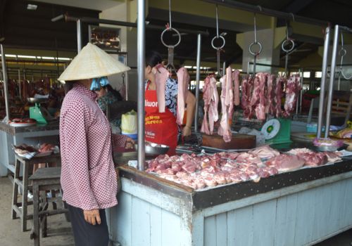 Đồng Tháp: Tăng cường quản lý, bình ổn giá heo, thúc đẩy sản xuất và chế biến nông sản