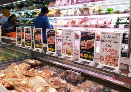 Việt Nam đã chi gần 2,9 tỉ USD để nhập thịt, sữa