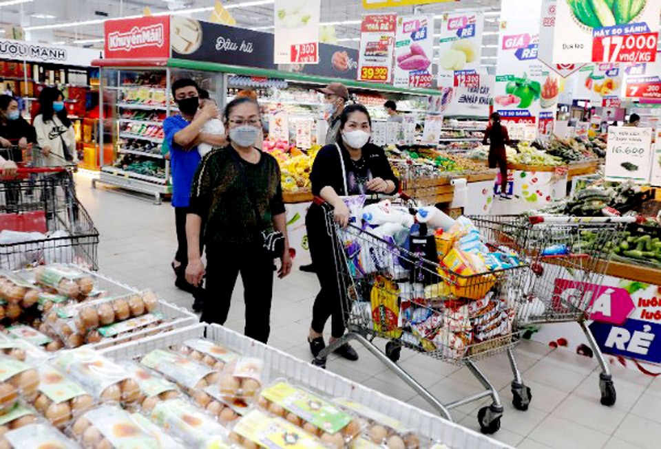 TP. HCM tăng giá bán thịt, trứng gia cầm từ ngày 2/4