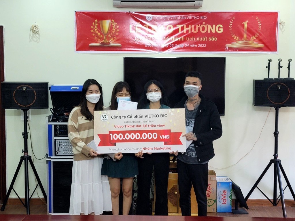 404061f291e35fbd06f2