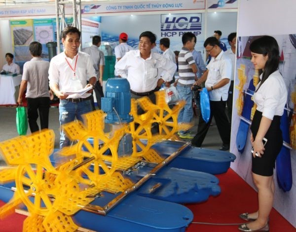 gioi-thieu-cong-nghe-nuoi-tom