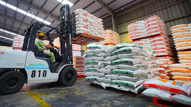 ngành chăn nuôi xin giảm thuế nhập khẩu nguyên liệu